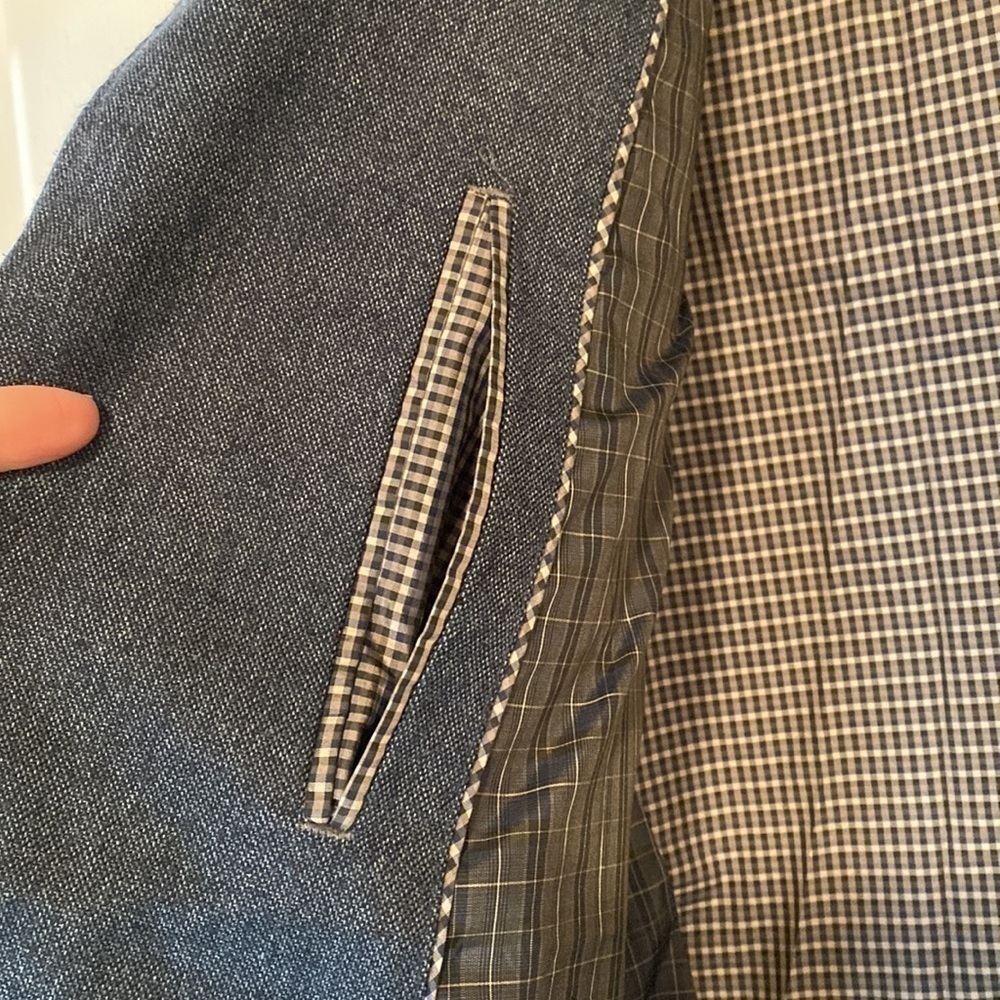 Sport Jacket - Picture 7 of 9